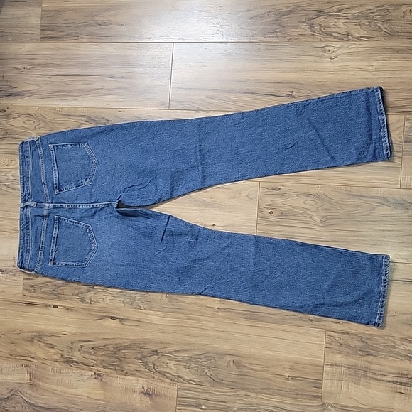 Old Navy Kicker Boot Cut High Rise Button Fly Jeans - Picture 11 of 12